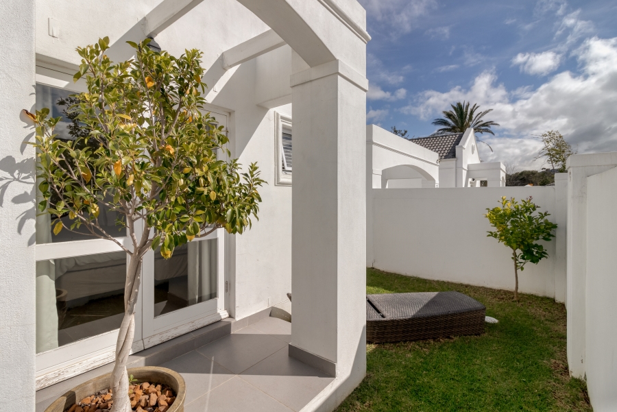 3 Bedroom Property for Sale in Roundhay Western Cape